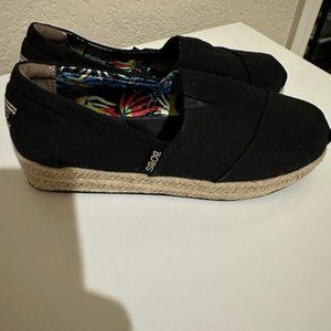 Skechers Bob black espadrille NEW 8.5